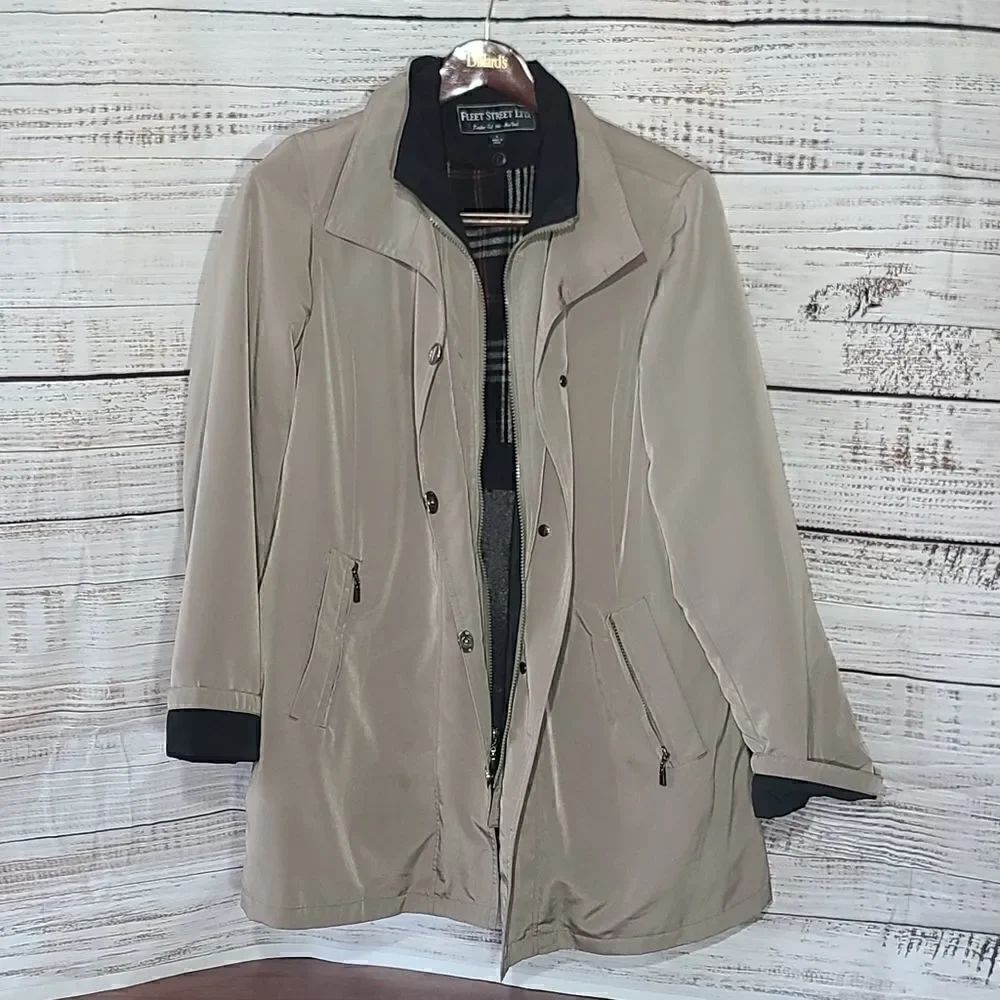 Fleet Street Beige Storm Trench Coat L with removable liner